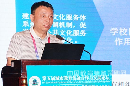 群书博览唐晨阳:智慧图书馆将成学校刚需