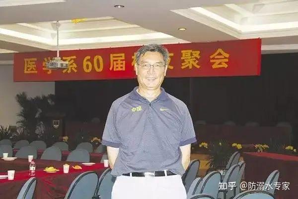 50年代的體育課，你敢挑戰嗎？