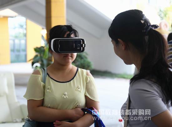 2016泰州教育裝備展：創客、VR受關注