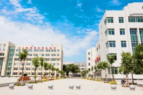 保倫電子itc助力華夏職業學校建設智能化校園文化互動平臺！