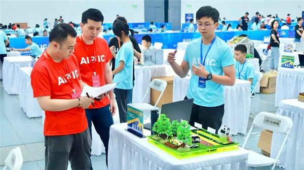第六屆全國青少年人工智能創新挑戰賽智慧農場決賽圓滿落幕，創造栗放飛科技夢想！