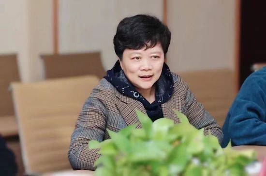 南京市教育技術裝備中心調研秦淮實驗小學STEM項目應用情況