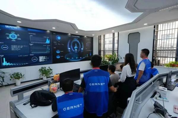 “7”開得勝迎新程！東南大學網絡與信息中心攜手華為順利完成開學典禮網絡保障