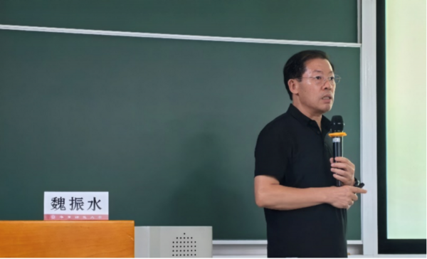 共探AI時代的智慧教育，希沃參加第二屆智慧教育高峰論壇暨祝智庭教授學術思想研討會