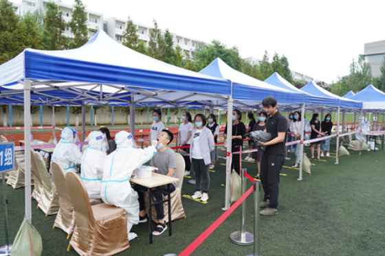 大連醫科大學開展突發疫情情況下全員核酸檢測演練