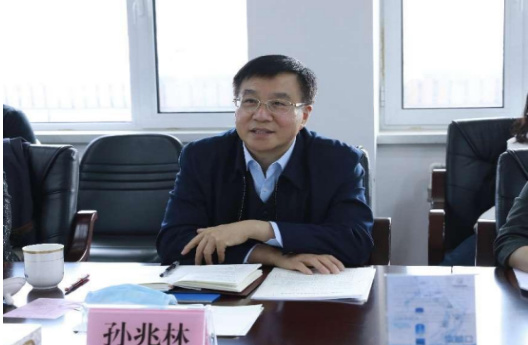 大連醫科大學黨委書記孫兆林赴旅順口區開展“訪企拓崗促就業”專項行動