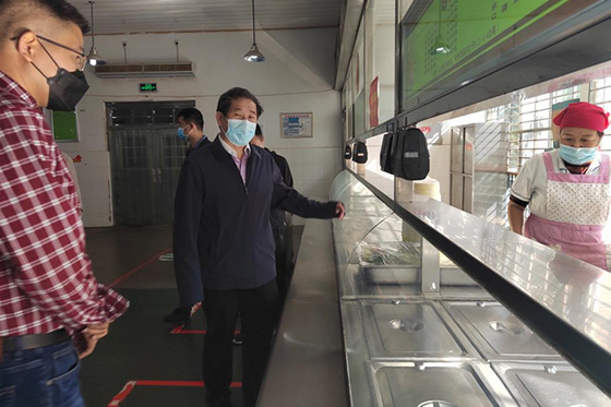 昆明理工大學王華校長調研指導后勤、基建及資產和實驗室管理工作
