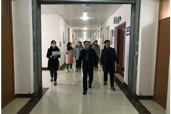 貴州民族大學領導深入課堂檢查開學第一課教學工作