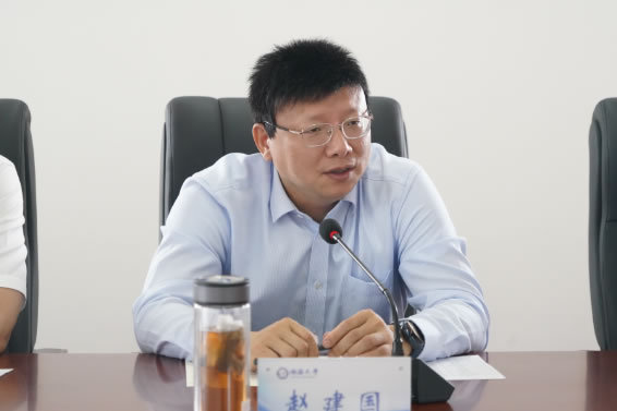 渤海大學舉辦“校長有約”2024屆畢業生代表座談會