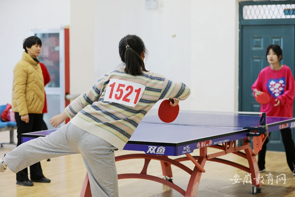 肥西县职业技术学校精彩开展阳光体育节活动