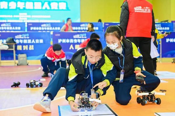 2023年瀘州市青少年機器人競賽在瀘縣舉行