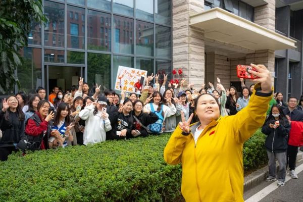 福建阳光学院凭什么吸引众名家？6000 万引才背后的 “硬核” 师资密码