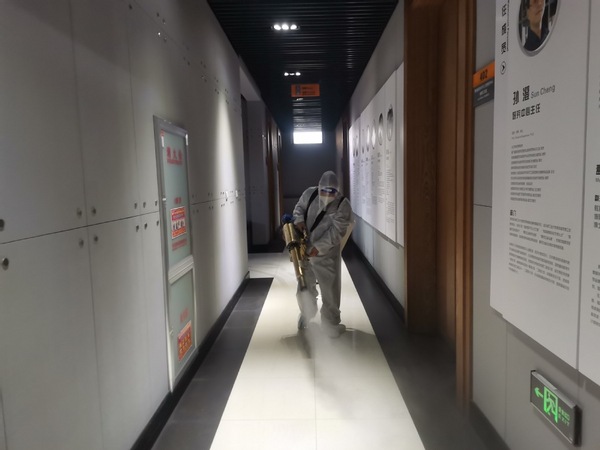哈爾濱工業大學校領導檢查開學準備工作