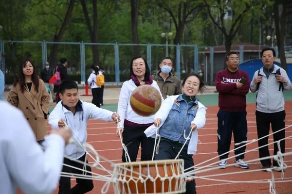 北京高校春季運動會精彩來襲