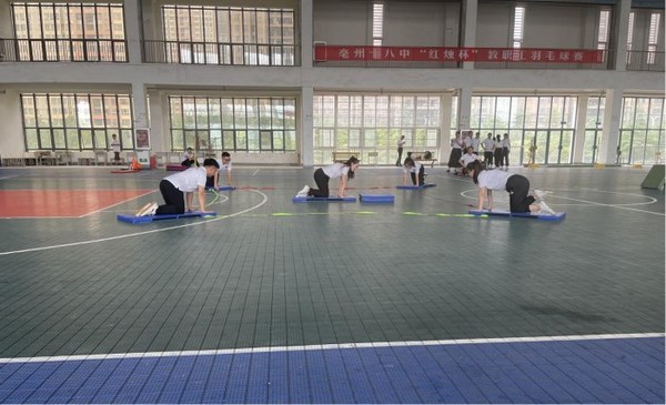 安徽亳州市45位體育教師展示基本功 競技促提升