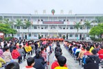 情系師生 光愛同行丨冠雅捐贈全光譜教室護眼燈具，守護揭西學子心靈之窗
