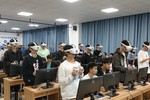 昆明冶專在省高職院校中首家以VR創新實踐平臺開展教學實訓